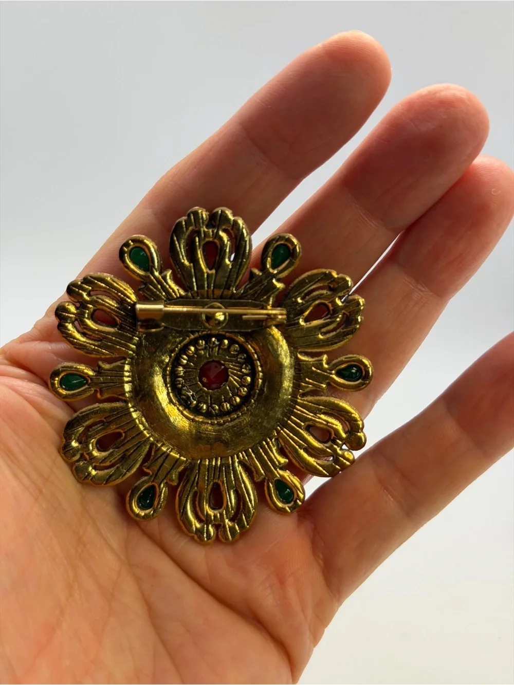 Vintage-Inspired Green & Red Rhinestone Brooch